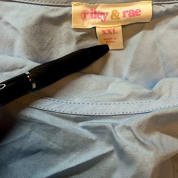 Riley & Rae Woman’s One Shoulder Ruffle Top - Picture 4 of 5